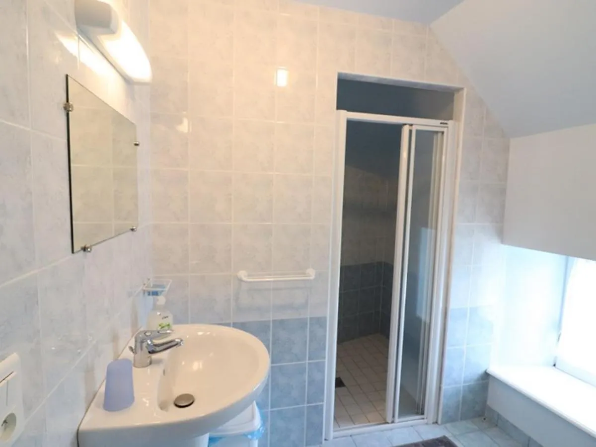 Maison De Caractere Renovee, Proche Ski Et Parc Des Volcans, Avec Jardin Privatif Et Internet Gratuit - Fr-1-742-530 Cezens 0*,  France
